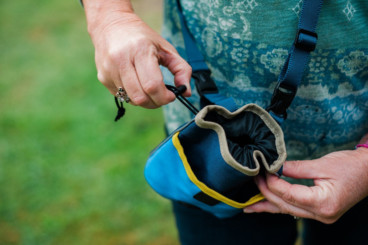 Scout & About De Luxe Training Pouch - River